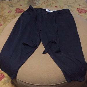 Liz Claiborne Size 16P Straight Leg Capris New